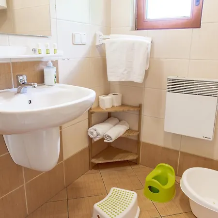 منتجع Zawiaty Rodzinne Z Animacjami Dla Dzieci Czarna Dabrowka