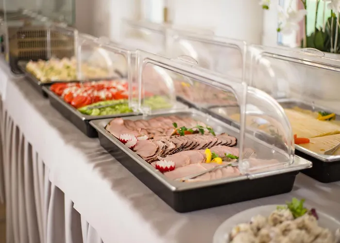 Zawiaty Rodzinne Z Animacjami Dla Dzieci Курортный комплекс *